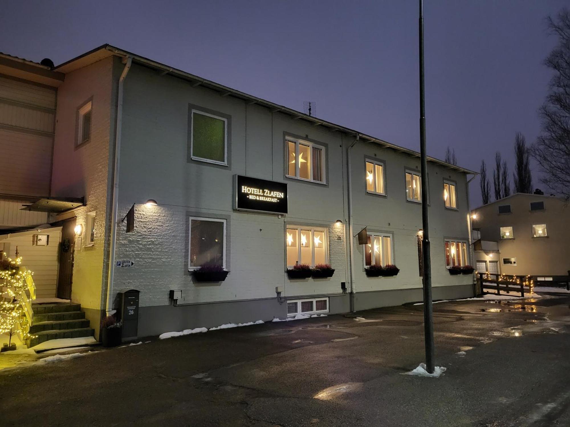 Hotell Zlafen Bed And Breakfast Karlskoga Exterior photo