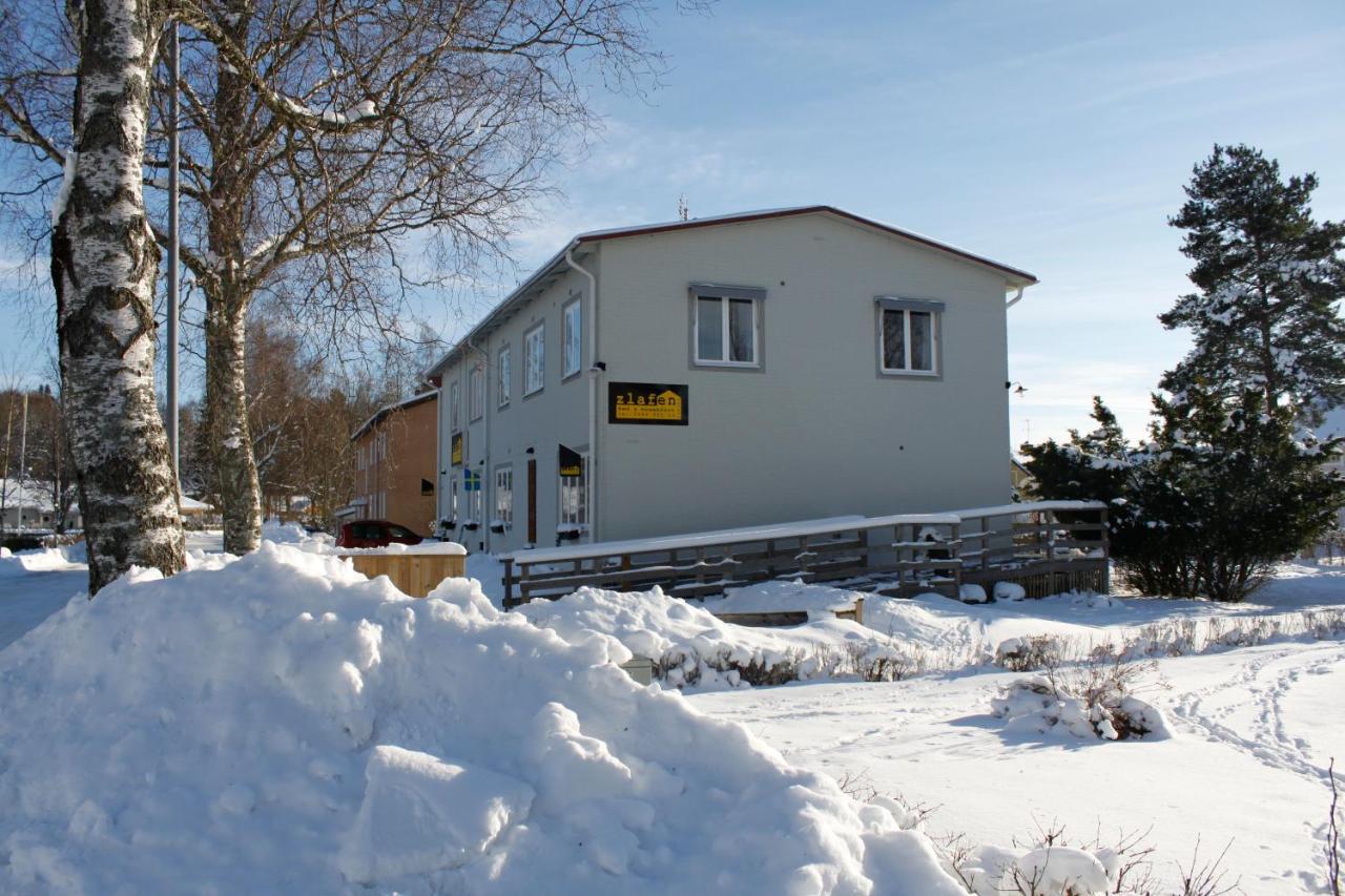 Hotell Zlafen Bed And Breakfast Karlskoga Exterior photo